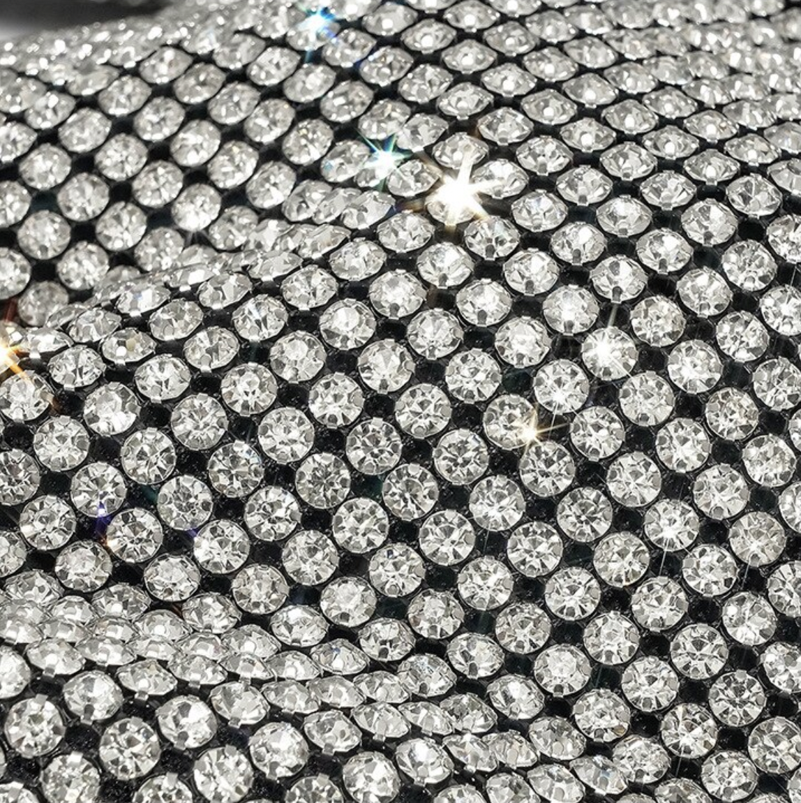 Queenie Clutch - Angel Brinks
