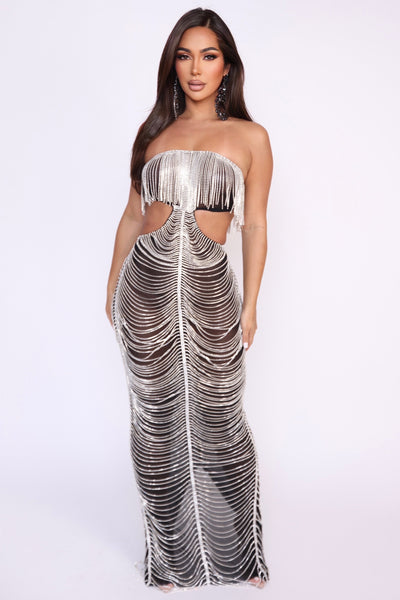 Model in Dazzle Duo dress