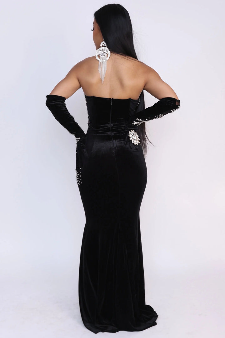 Dolly Dream standout glam look for special occasions | Angel Brinks Dolly Dream standout glam look for special occasions | Angel Brinks