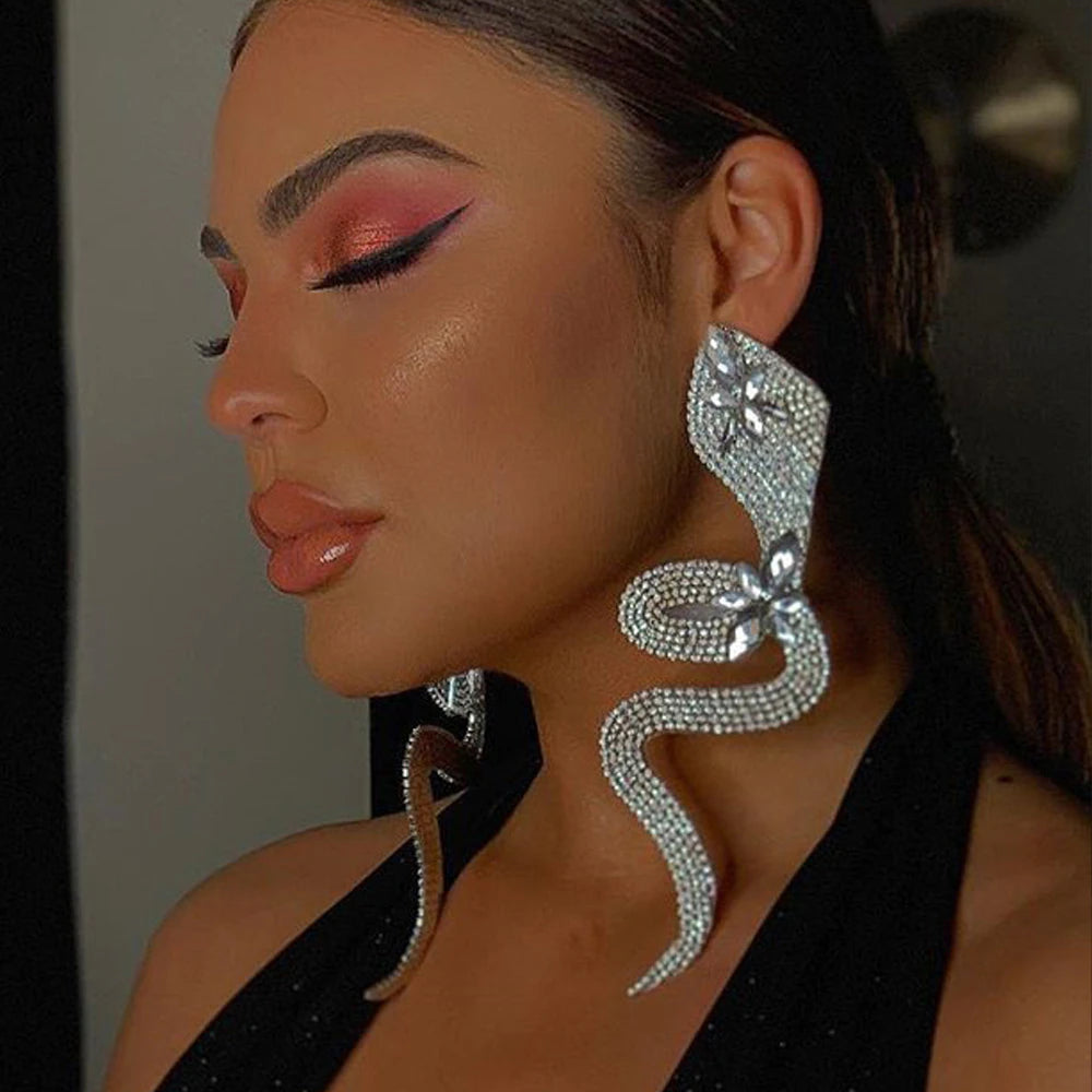 E-Snakes - Angel Brinks