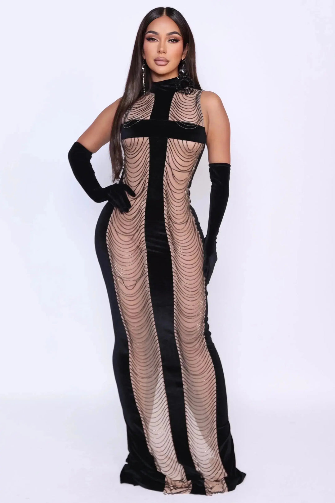 Velvet Demure standout glam look for special occasions | Angel Angel Brinks Velvet Demure standout glam look for special occasions | Angel Angel Brinks