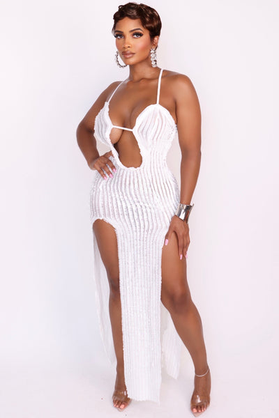 Model in Sweetheart Sizzle dress