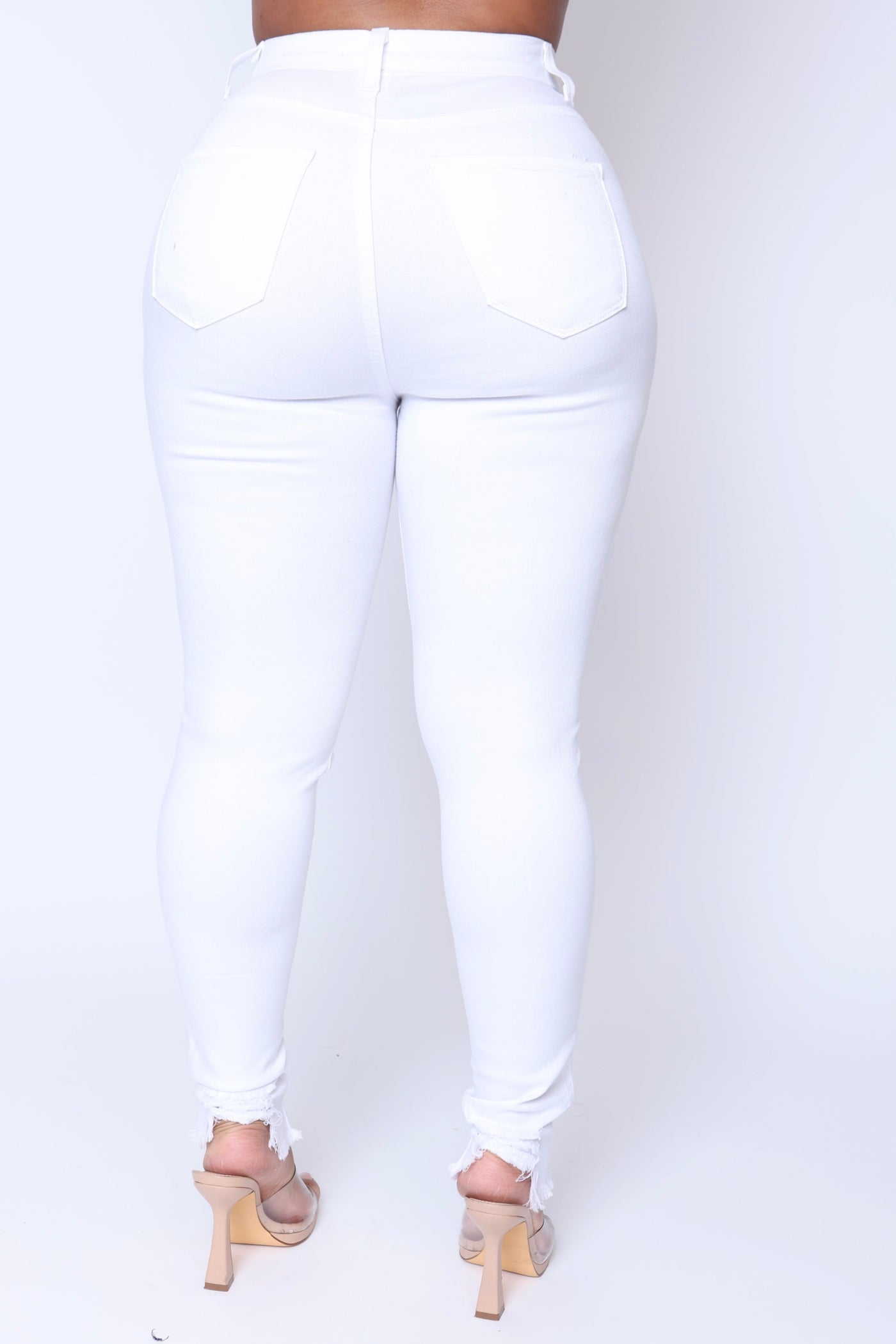 WJ89238 - Angel Brinks