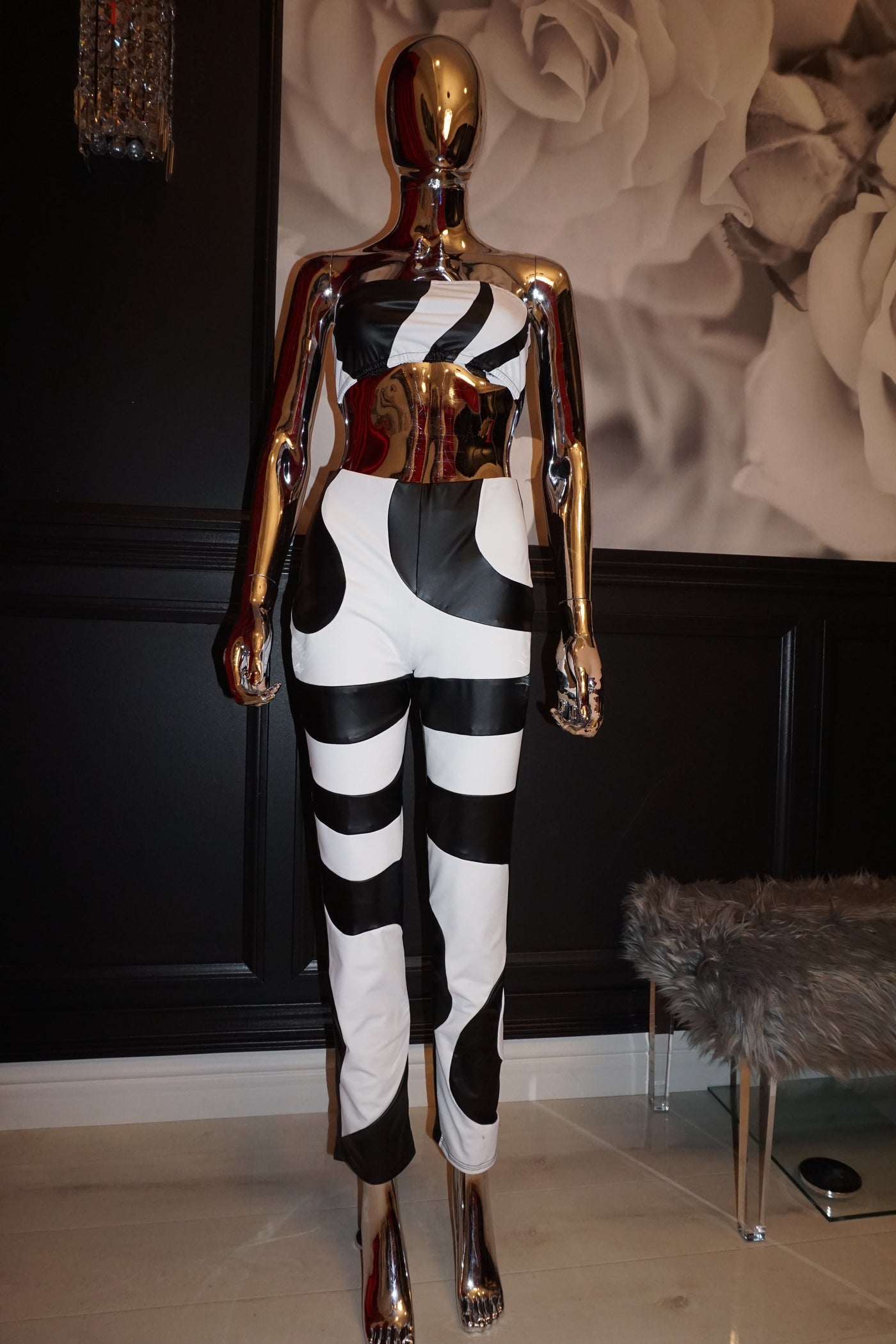 [product_title] – luxury [product_type] with glamorous details – perfect for birthday, red carpet, or girls’ night out | Angel Brinks Fashion