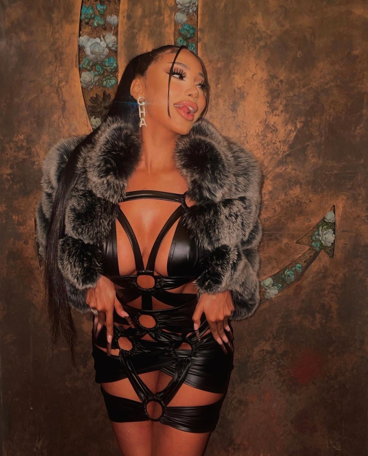[product_title] – luxury [product_type] with glamorous details – perfect for birthday, red carpet, or girls’ night out | Angel Brinks Fashion