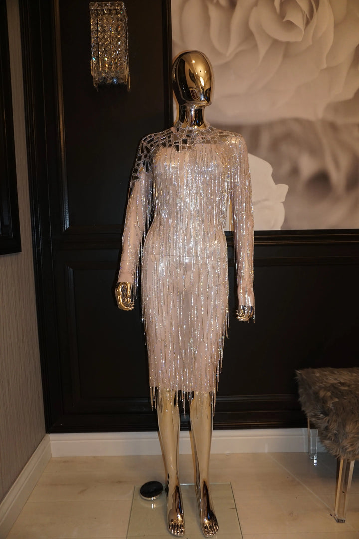 Coronation (Midi) – standout glam look for special occasions