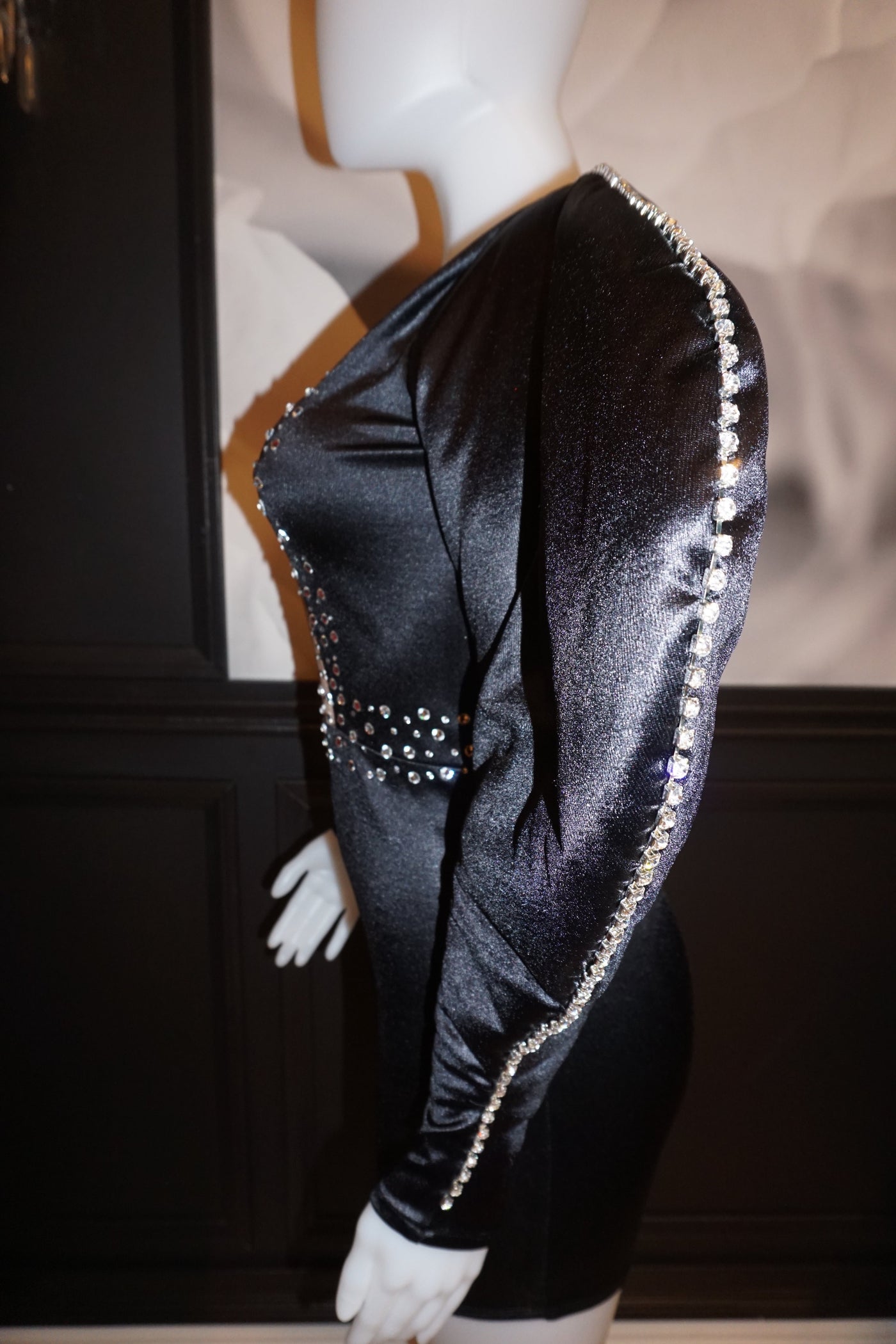[product_title] – luxury [product_type] with glamorous details – perfect for birthday, red carpet, or girls’ night out | Angel Brinks Fashion