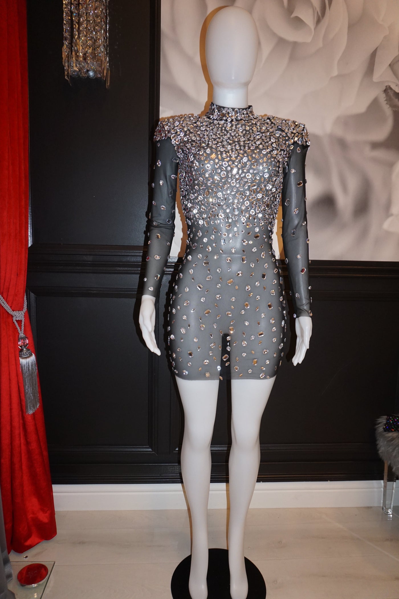 [product_title] – luxury [product_type] with glamorous details – perfect for birthday, red carpet, or girls’ night out | Angel Brinks Fashion