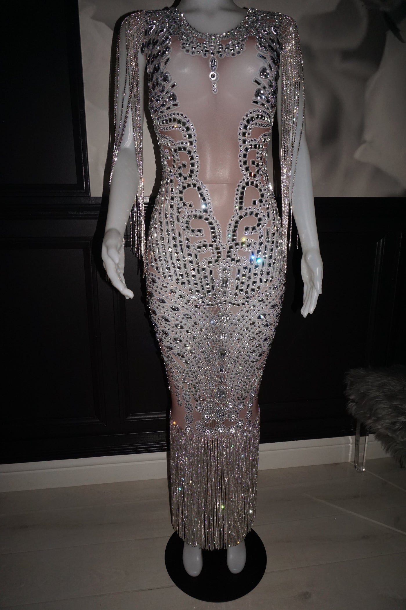[product_title] – luxury [product_type] with glamorous details – perfect for birthday, red carpet, or girls’ night out | Angel Brinks Fashion