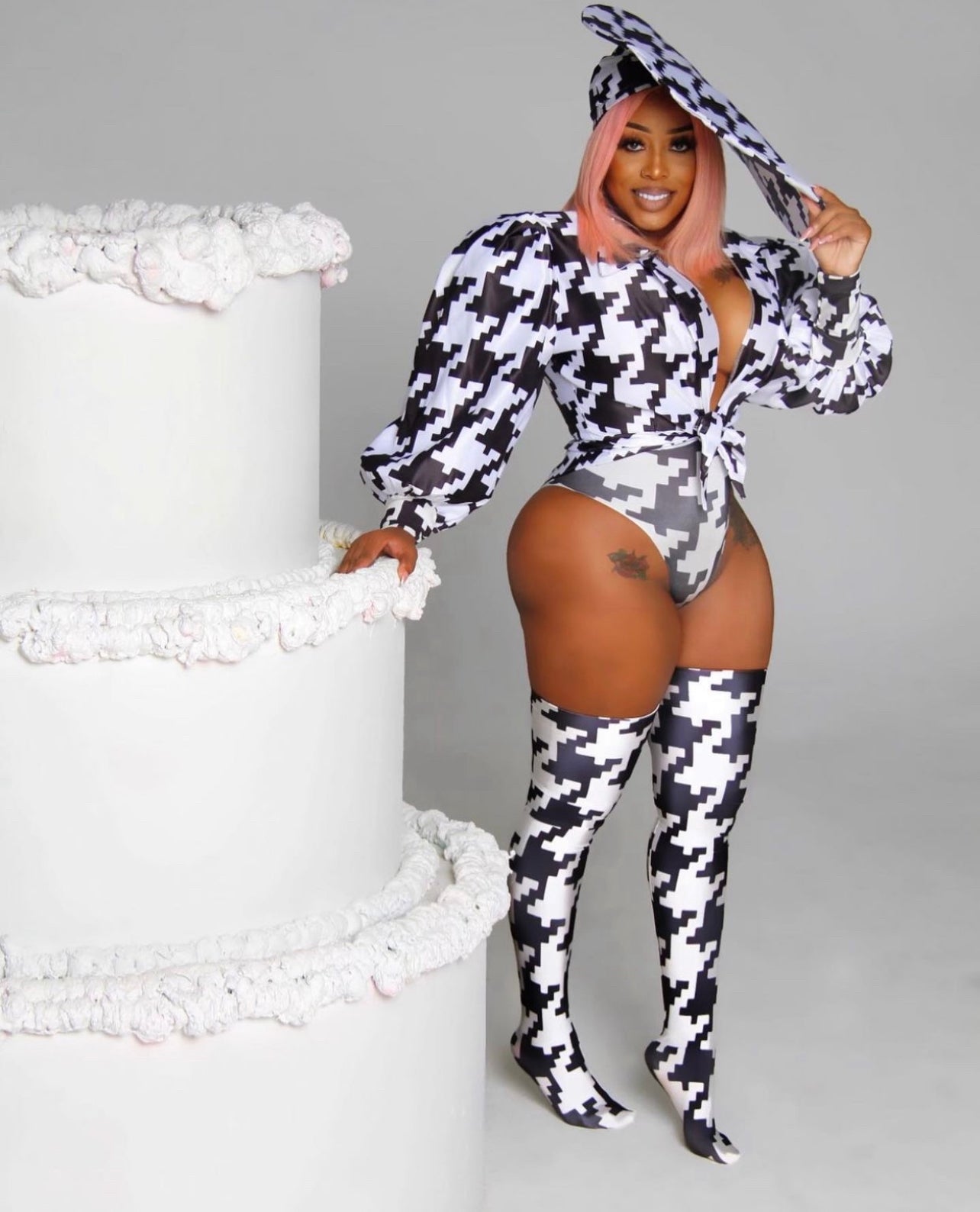 [product_title] – luxury [product_type] with glamorous details – perfect for birthday, red carpet, or girls’ night out | Angel Brinks Fashion