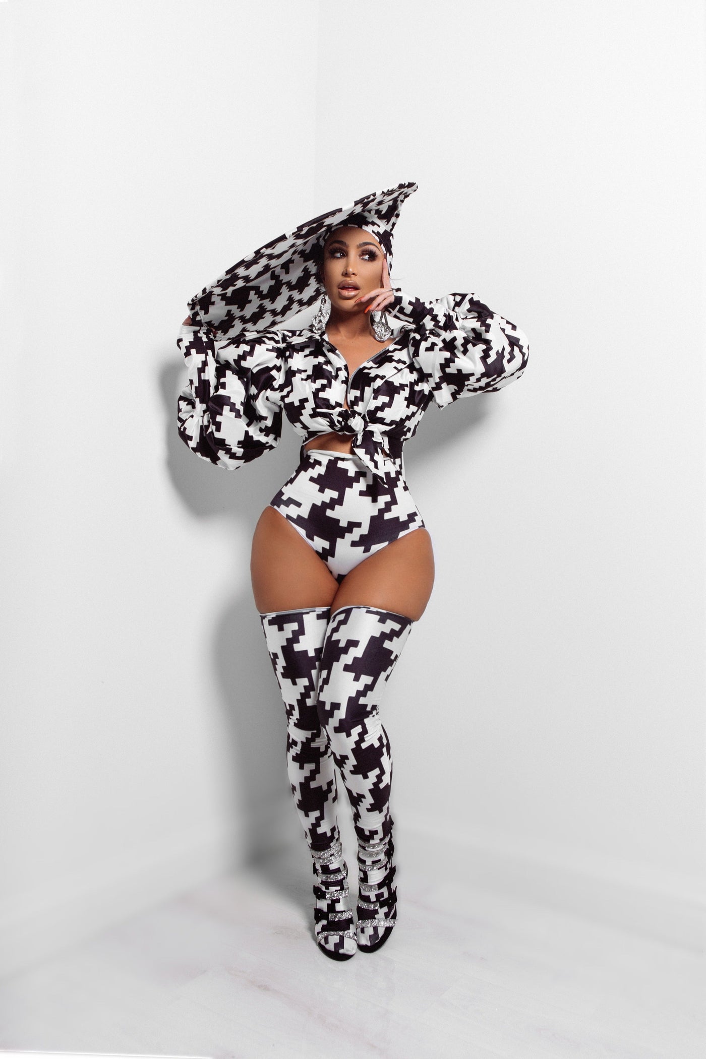 [product_title] – luxury [product_type] with glamorous details – perfect for birthday, red carpet, or girls’ night out | Angel Brinks Fashion