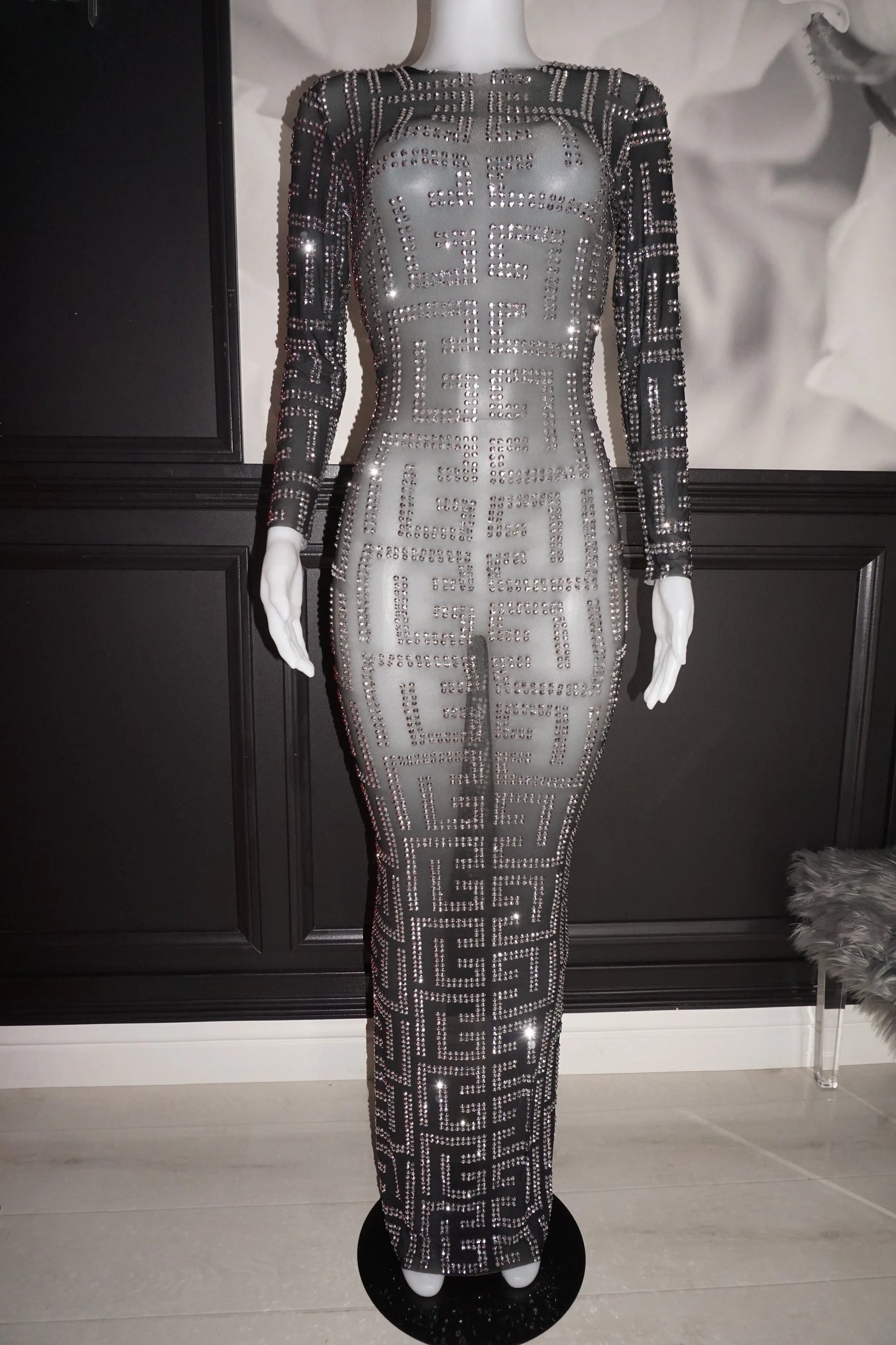 [product_title] – luxury [product_type] with glamorous details – perfect for birthday, red carpet, or girls’ night out | Angel Brinks Fashion