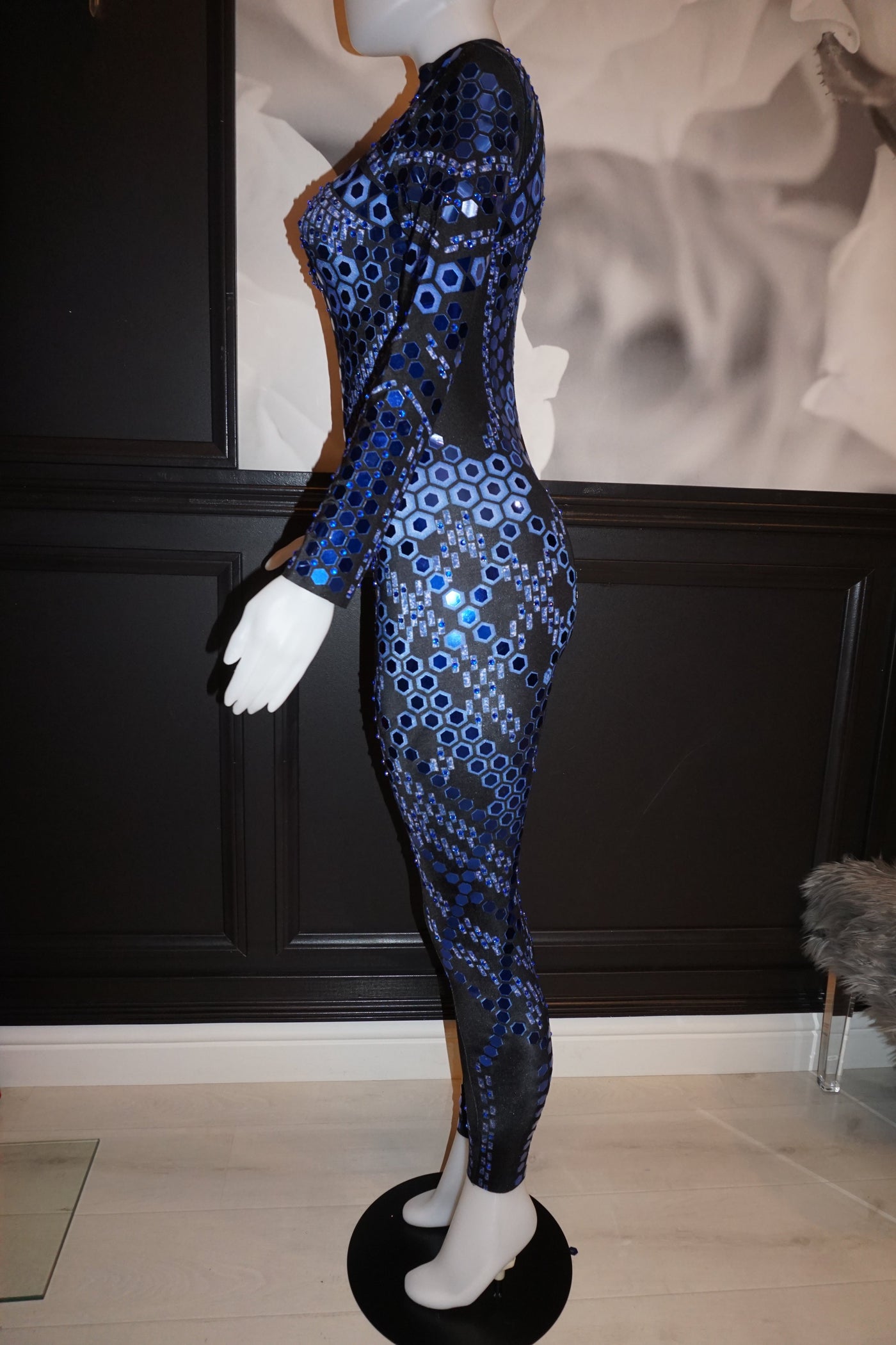 [product_title] – luxury [product_type] with glamorous details – perfect for birthday, red carpet, or girls’ night out | Angel Brinks Fashion