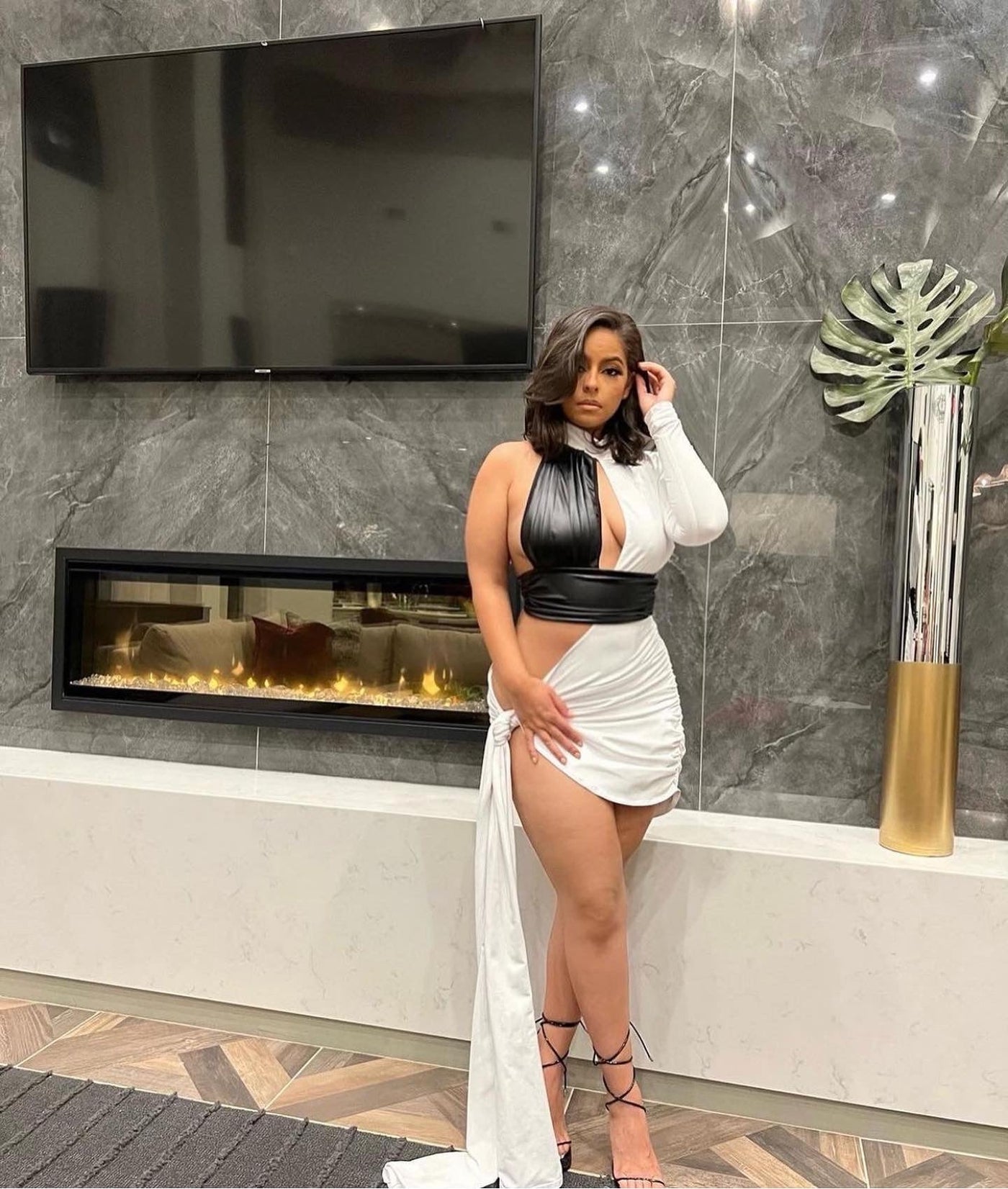[product_title] – luxury [product_type] with glamorous details – perfect for birthday, red carpet, or girls’ night out | Angel Brinks Fashion